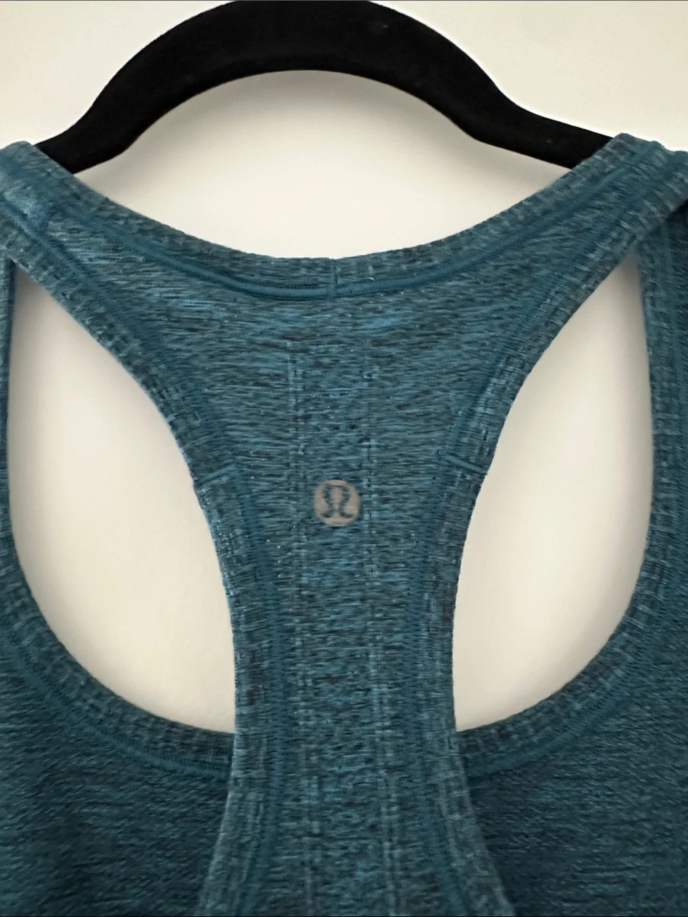Lululemon Swiftly Tech Racerback Tank in Blue | Size 10